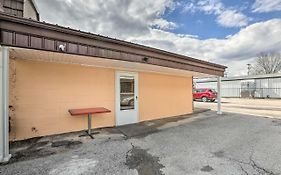 Lovely Couples Escape In Northern Kentucky!